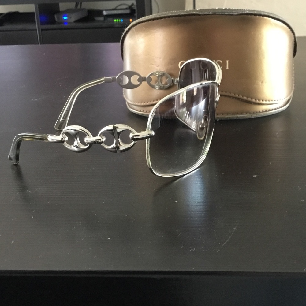 Silver Gucci sunglasses